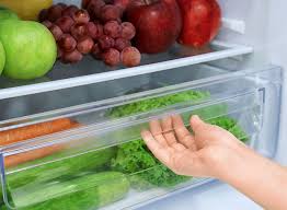 Keep Produce Fresh By Using Your Crisper Drawer