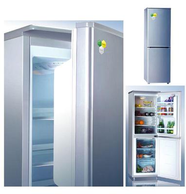 Small Solar Powered Fridge and Freezer