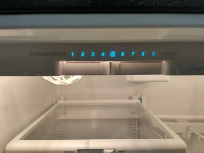 This is what the temperature controls look like in my Maytag Plus refrigerator mtb2156geb